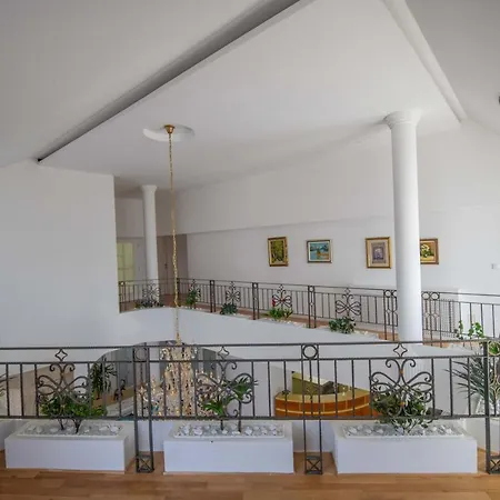 Bajrovic Villa *
